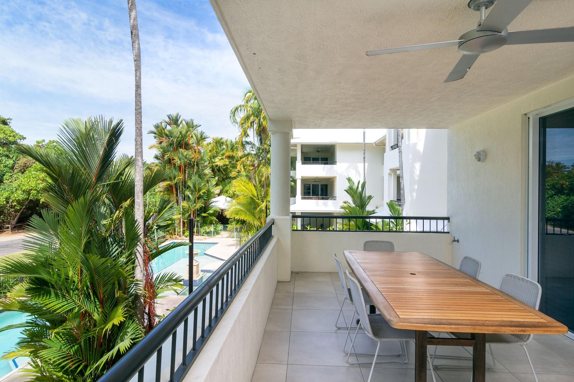 Mandalay Luxury Beachfront Apartments Порт-Дуглас Екстер'єр фото